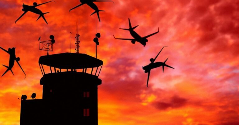 Former Air Traffic Controller Terrified New AI System Will Hallucinate and Cause Catastrophe